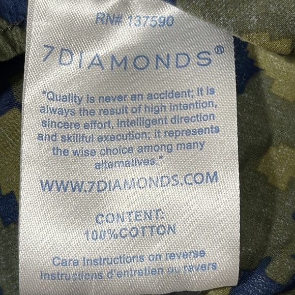 7 DIAMONDS Green Camo Camoflauge Front Button Short Sleeve Shirt Size XL - Picture 9 of 10